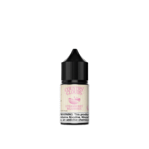 Country Clouds Strawberry Milkshake E-liquid bottle, 30ml, featuring sweet strawberry flavor and creamy vanilla ice cream.